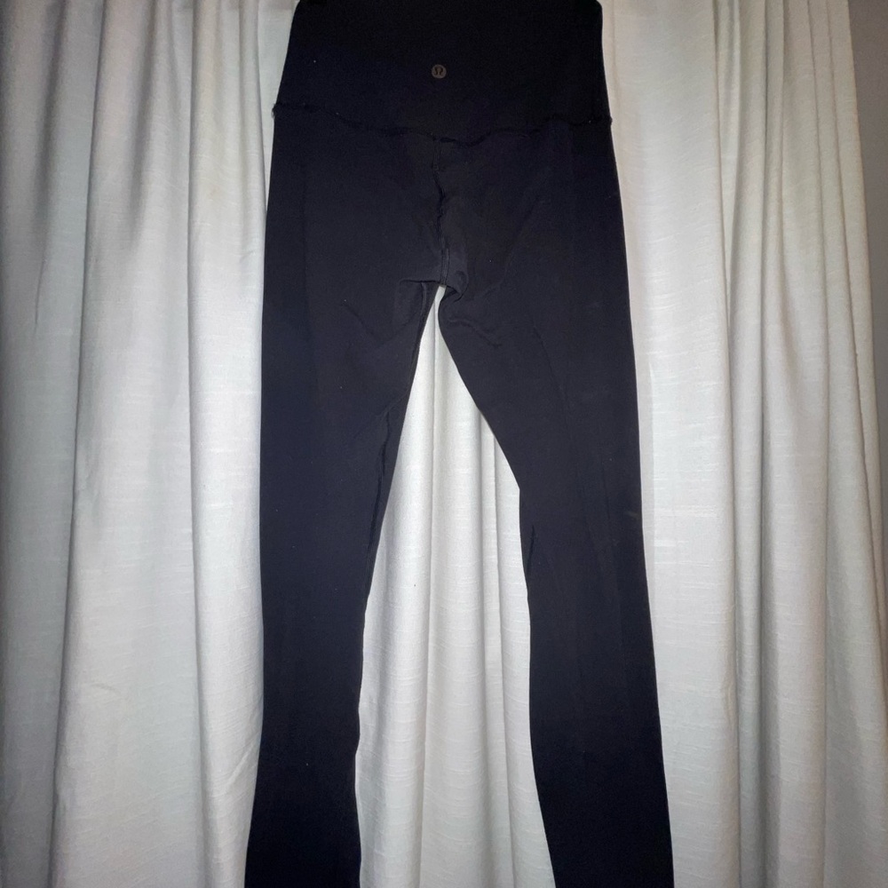 Black 25” lululemon align pants